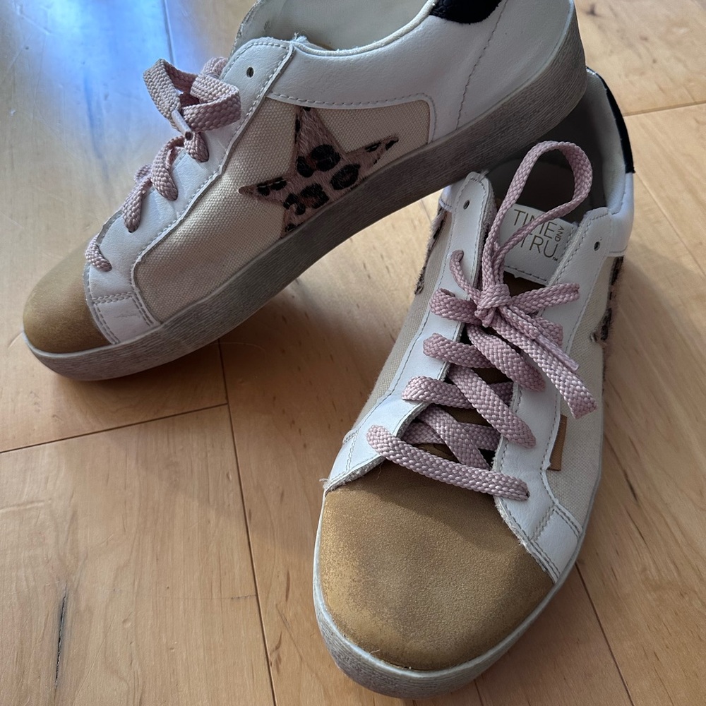 Time and Tru White and Pink Sneakers with Leopard Star Logo
